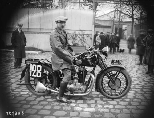 Nostalgie : découverte des motos françaises Dollar